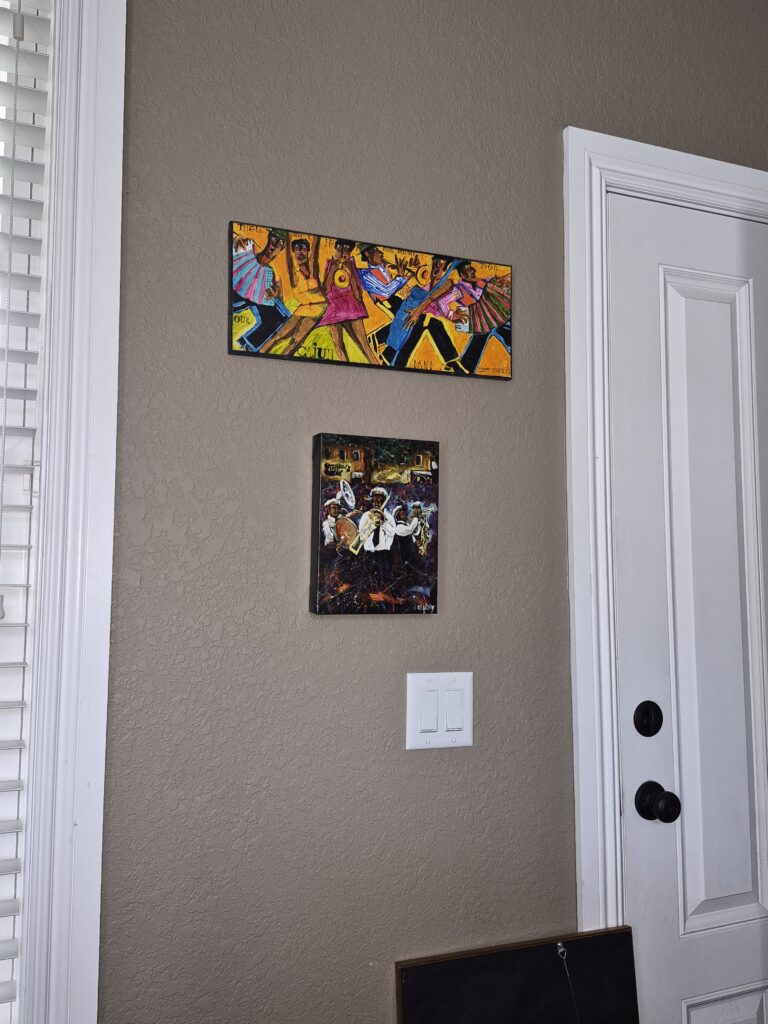A Frenchy painting displayed by a collector in Harmony